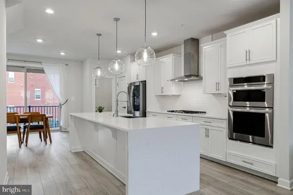 $899,900 | 10689 Fairgrounds Drive, Fairfax, VA 22030