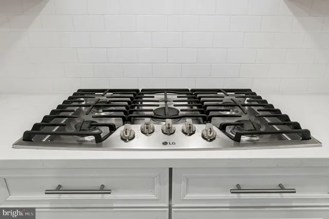 $899,900 | 10689 Fairgrounds Drive, Fairfax, VA 22030