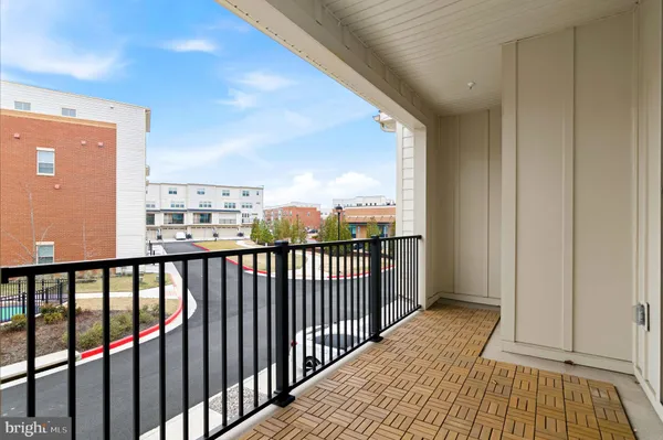 $899,900 | 10689 Fairgrounds Drive, Fairfax, VA 22030