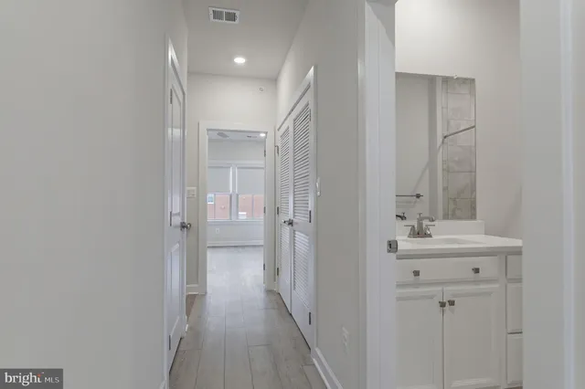 $899,900 | 10689 Fairgrounds Drive, Fairfax, VA 22030