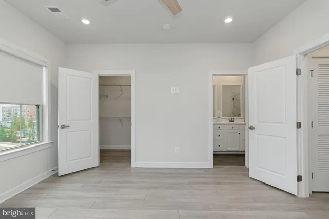 $899,900 | 10689 Fairgrounds Drive, Fairfax, VA 22030