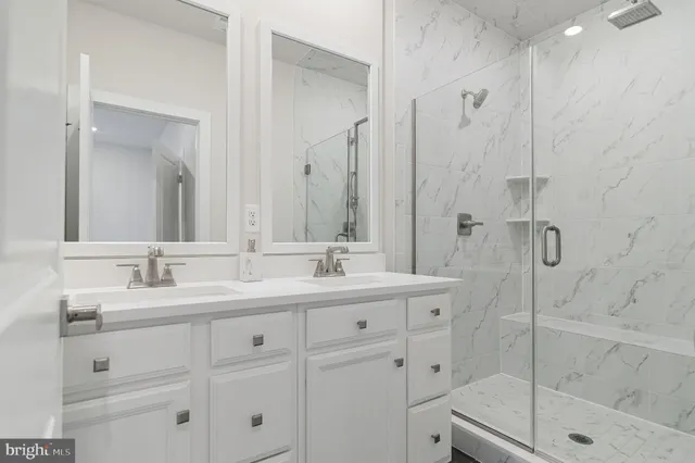 $899,900 | 10689 Fairgrounds Drive, Fairfax, VA 22030