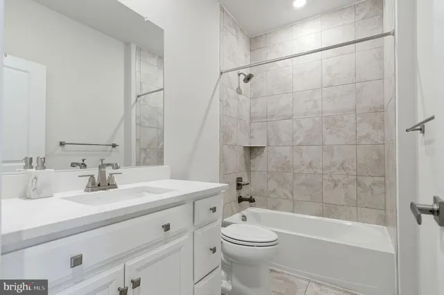 $899,900 | 10689 Fairgrounds Drive, Fairfax, VA 22030