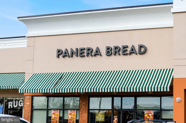 $899,900 | 10689 Fairgrounds Drive, Fairfax, VA 22030