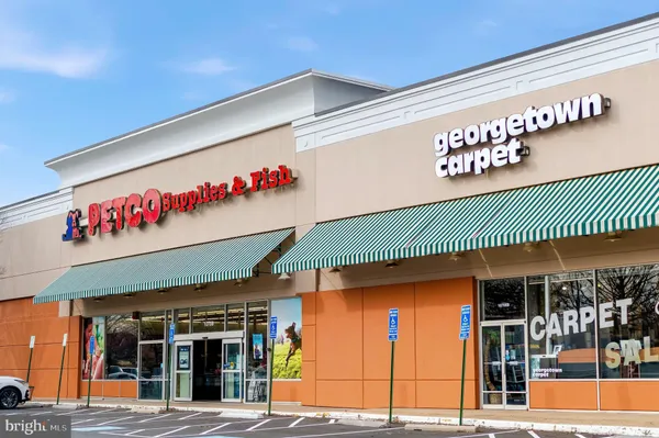 $899,900 | 10689 Fairgrounds Drive, Fairfax, VA 22030