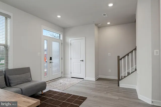 $899,900 | 10689 Fairgrounds Drive, Fairfax, VA 22030