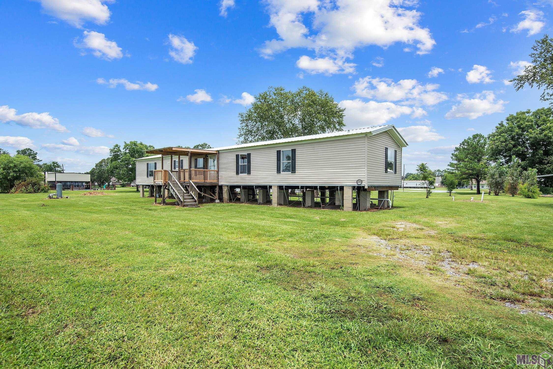 11045 Savoy Road St. Amant, LA 70774 - Photo 1 of 14 Gallery Image 1