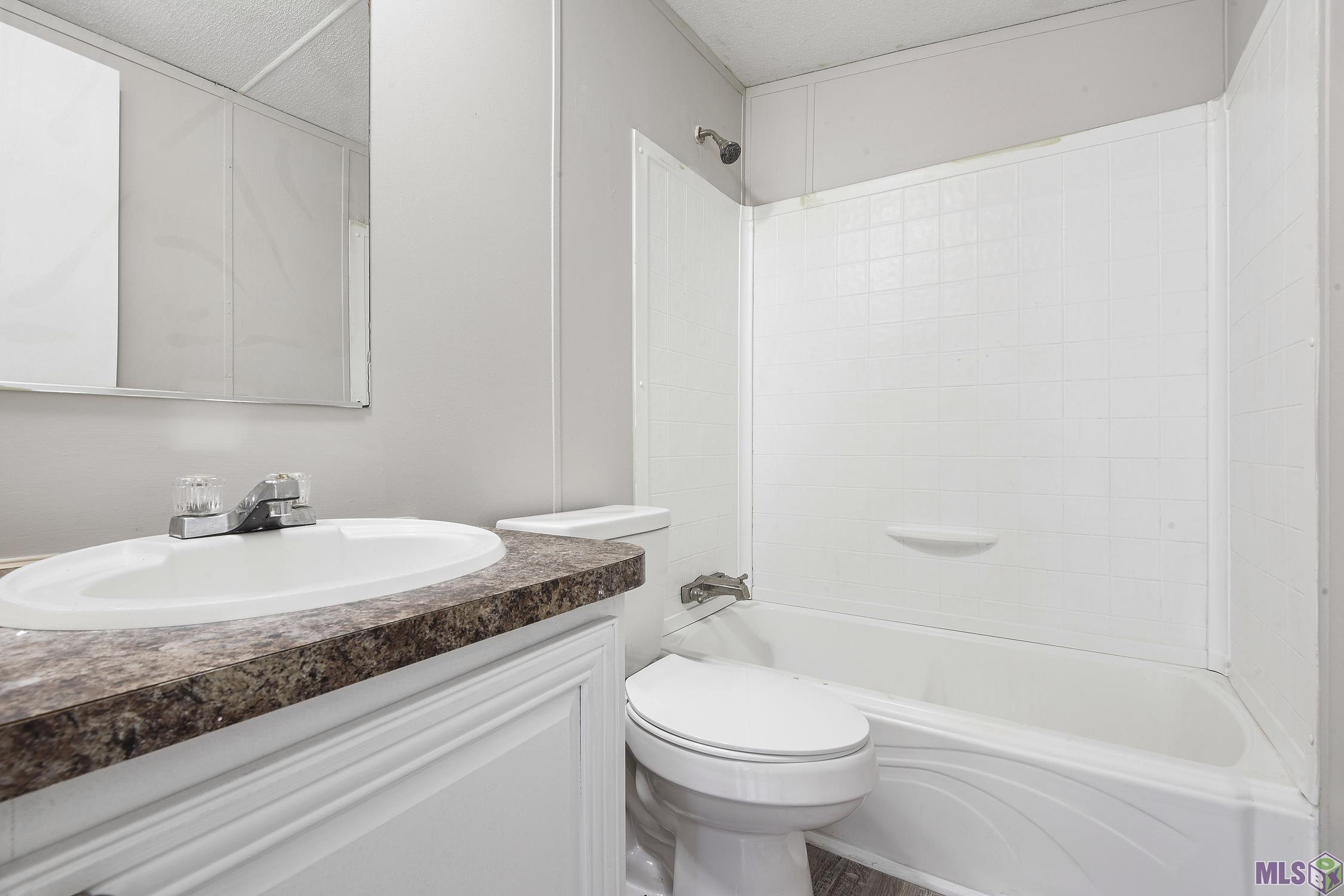 11045 Savoy Road St. Amant, LA 70774 - Photo 10 of 14 Gallery Image 10