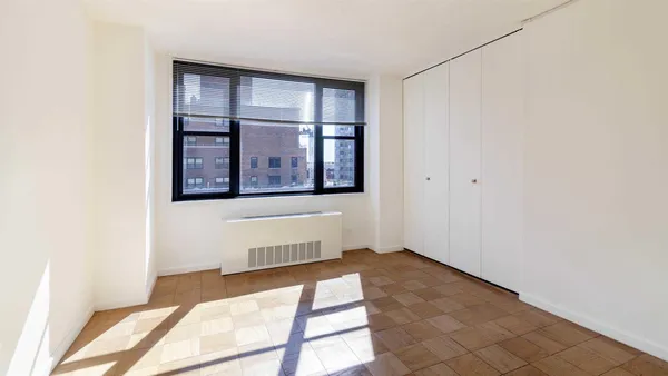 $5,023 | 245 East 40th Street, Unit 19A | Murray Hill