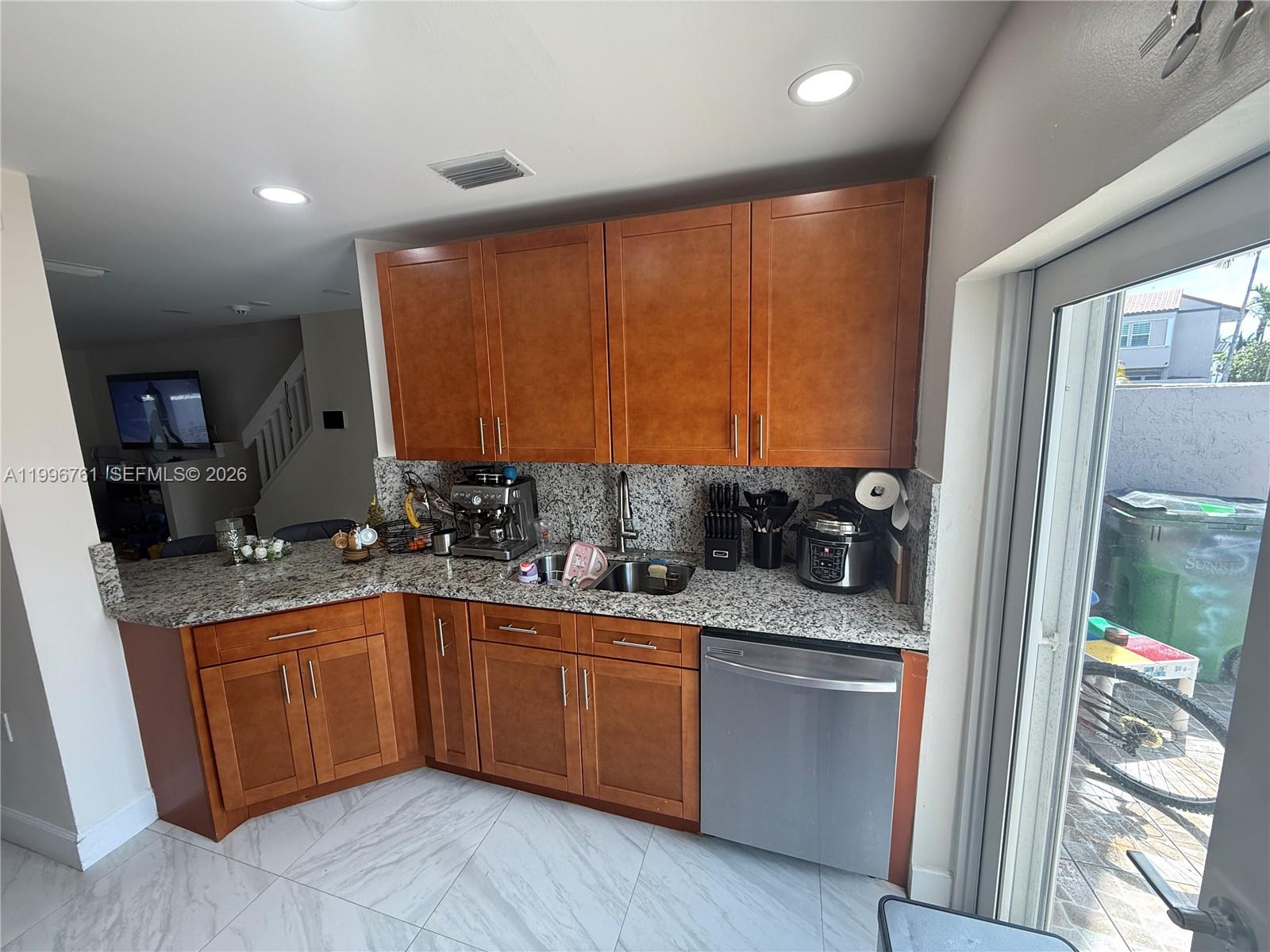12849 Southwest 65th Street Miami, FL 33183 - Photo 9 of 44