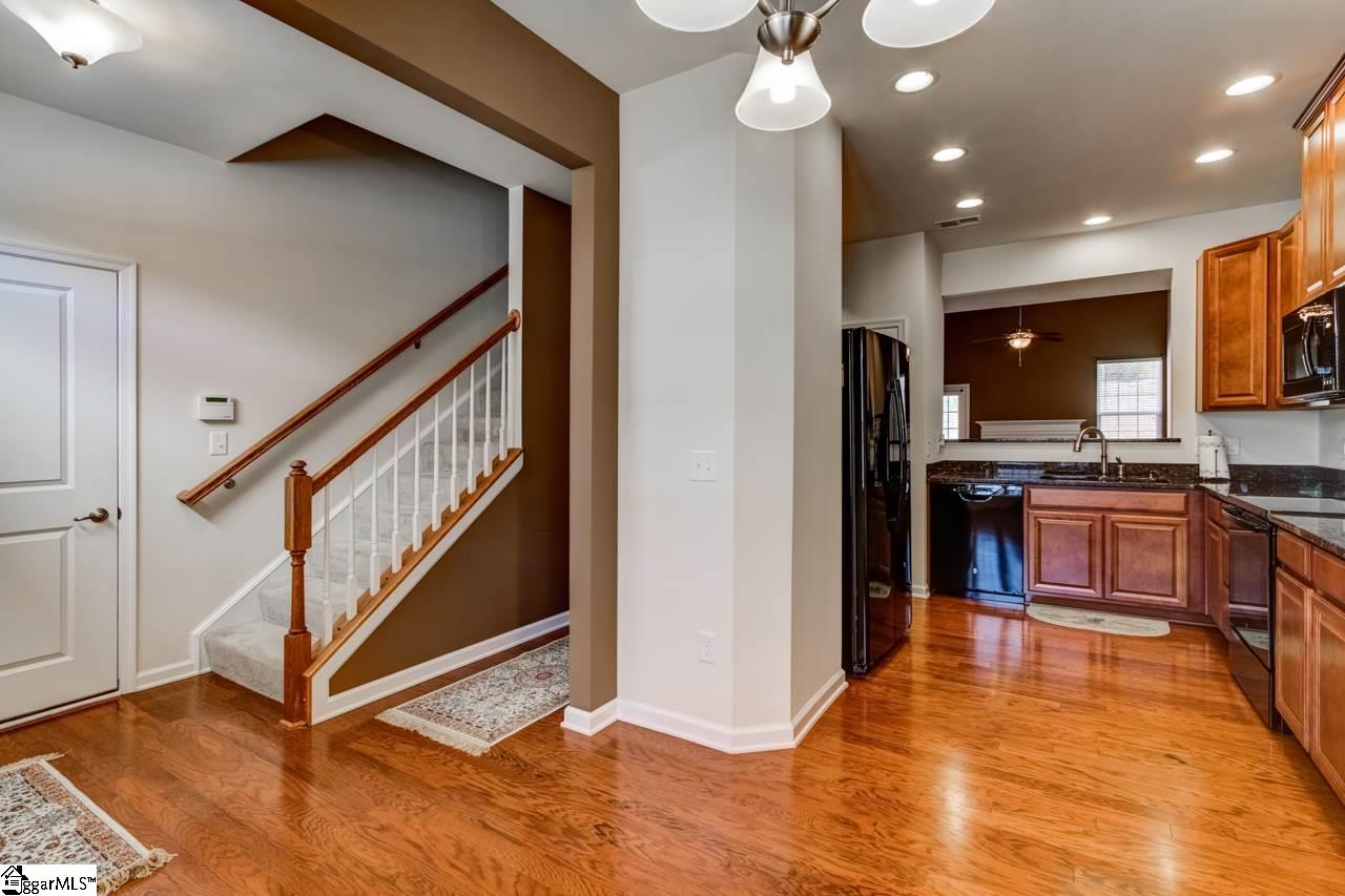 30 Fairchild Way Greenville, SC 29607 - Photo 9 of 30 Gallery Image 9