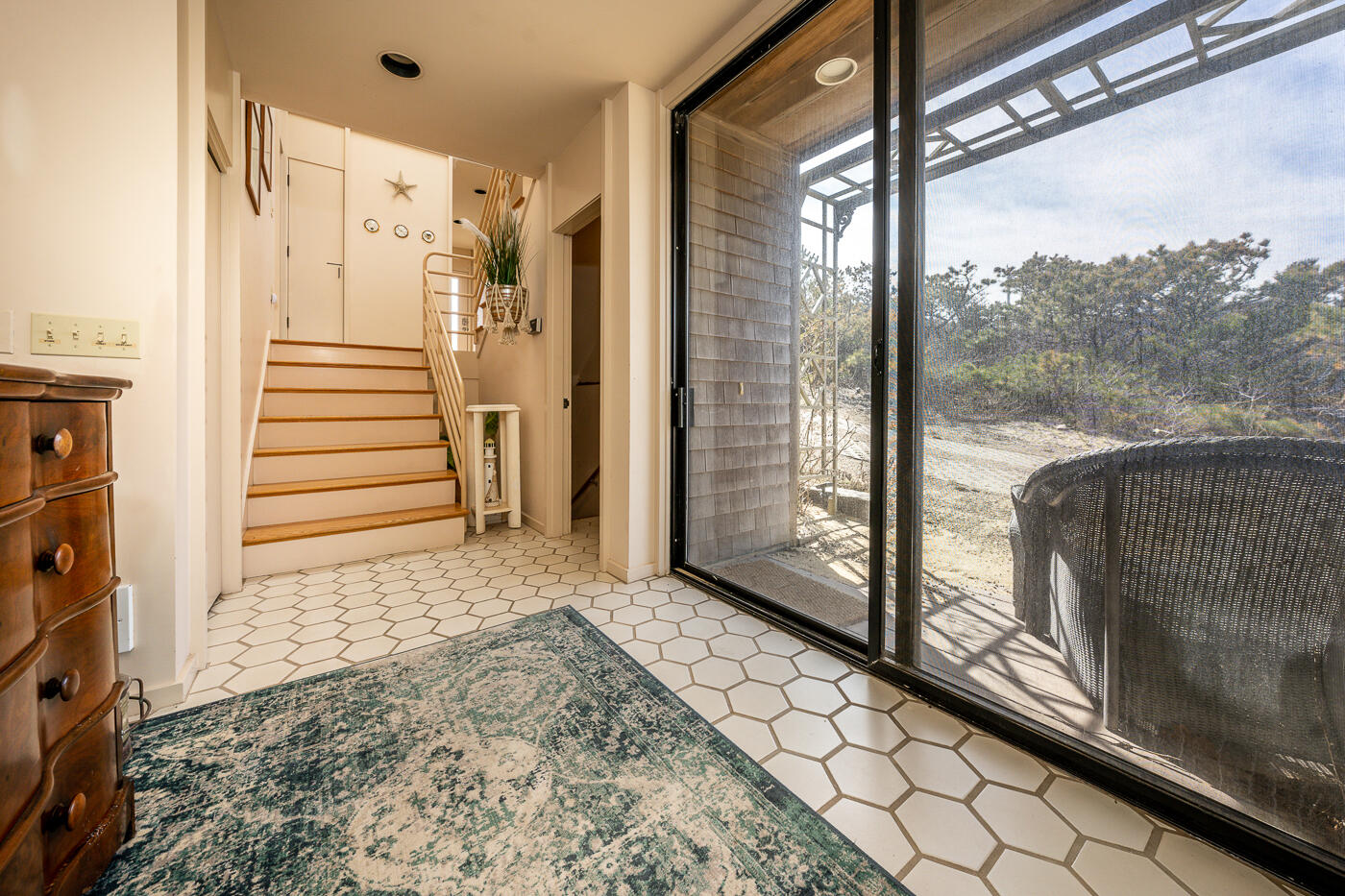 110 Cliff Road Wellfleet, MA 02667 - Photo 58 of 83 foyer2