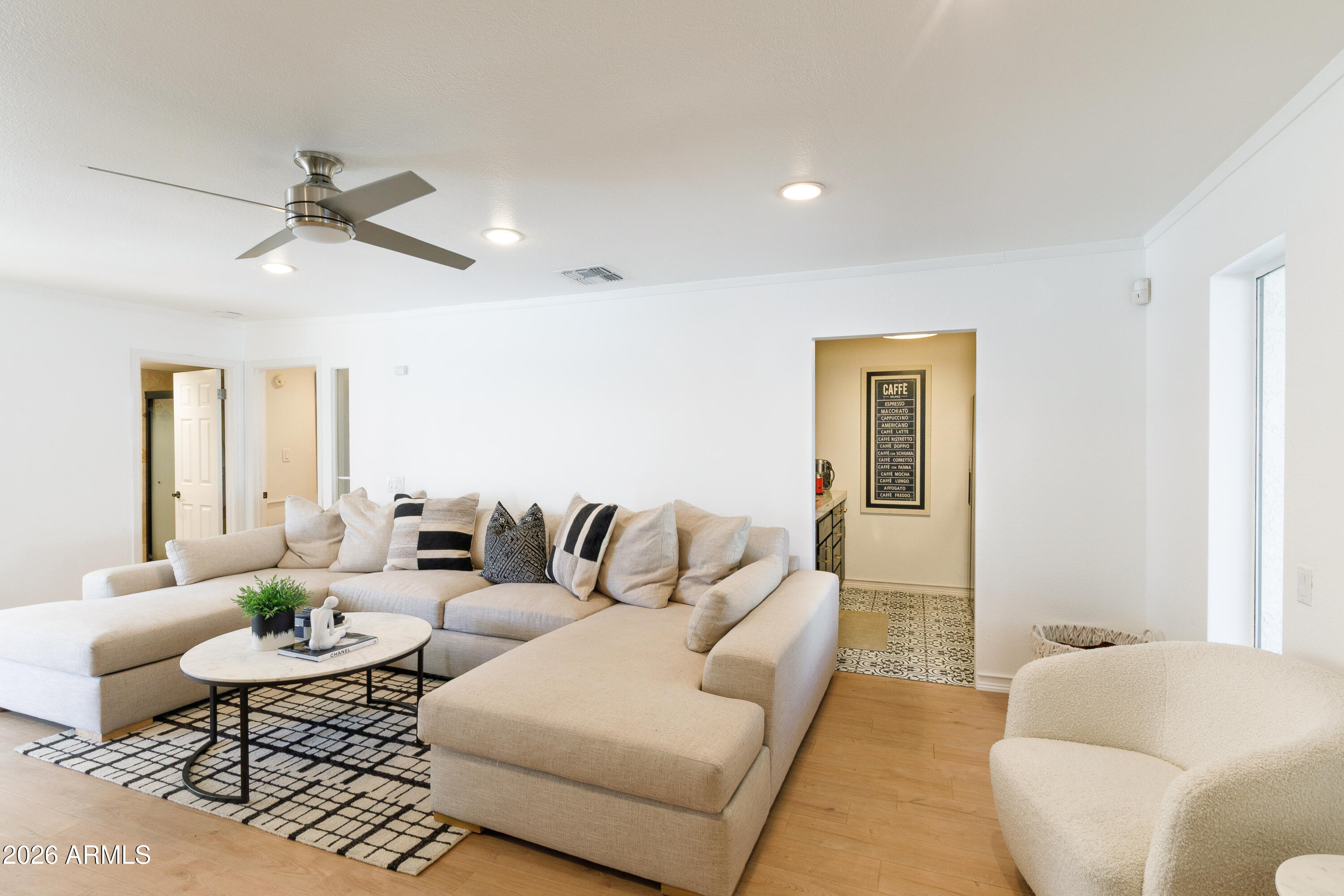 4833 North 38th Street Phoenix, AZ 85018 - Photo 32 of 64 4833 N 38th St-43