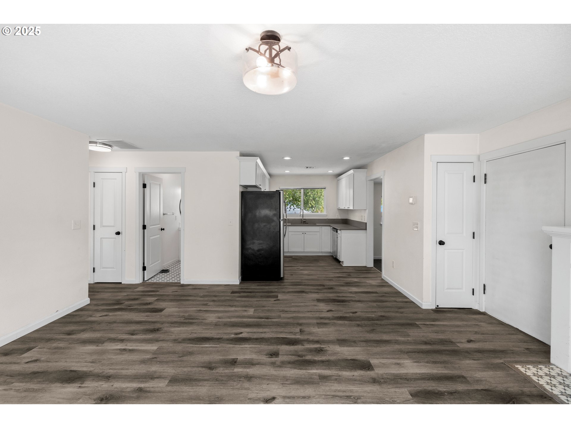 13425 Southwest 3rd Street Beaverton, OR 97005 - Photo 12 of 45 Gallery Image 12