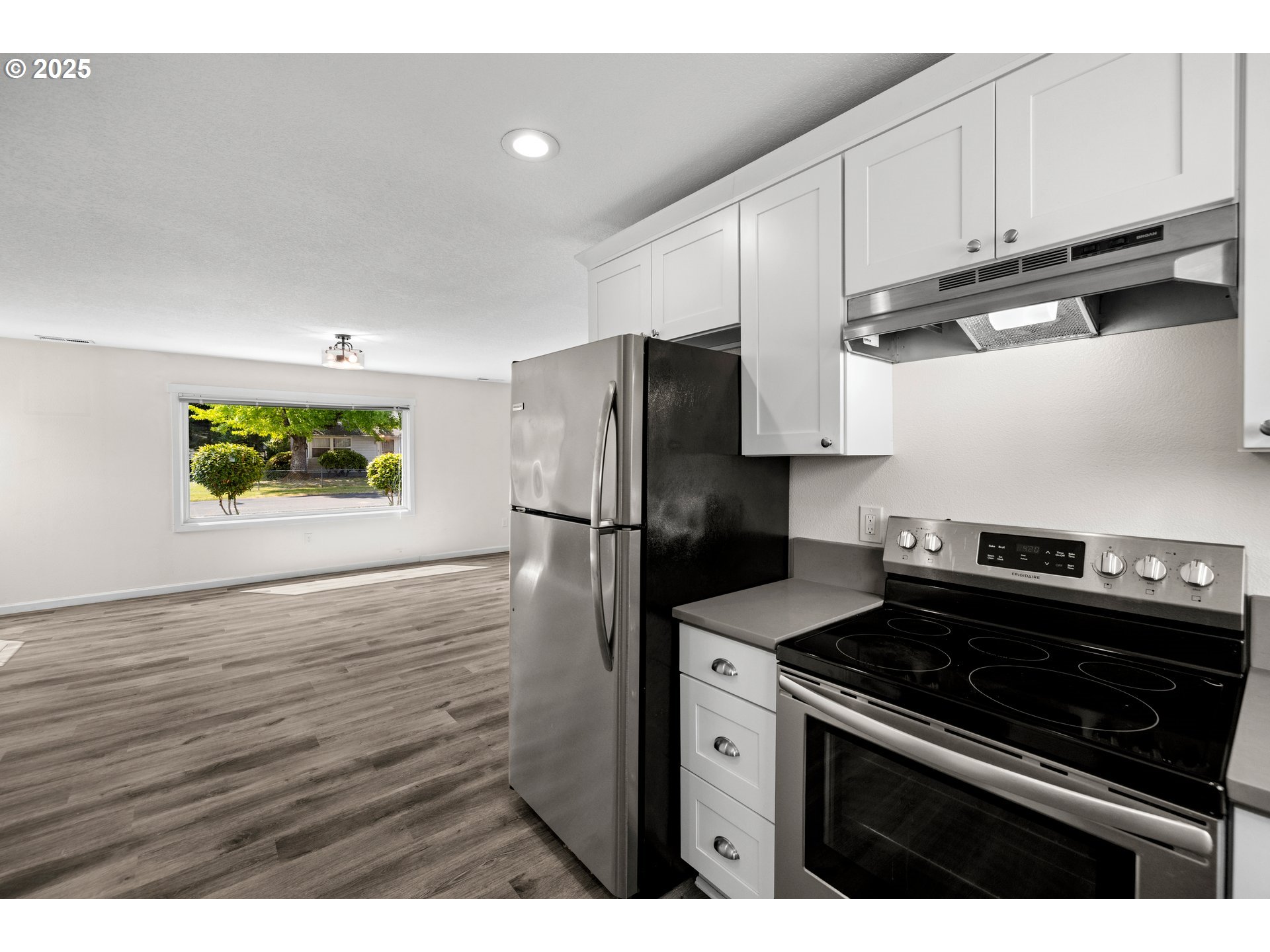13425 Southwest 3rd Street Beaverton, OR 97005 - Photo 18 of 45 Gallery Image 18