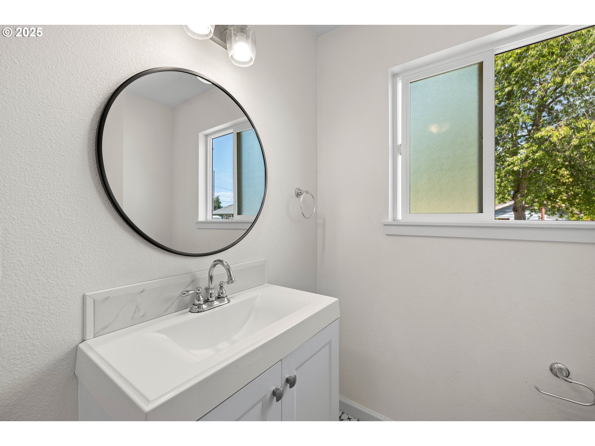 13425 Southwest 3rd Street Beaverton, OR 97005 - Photo 20 of 45 Gallery Image 20