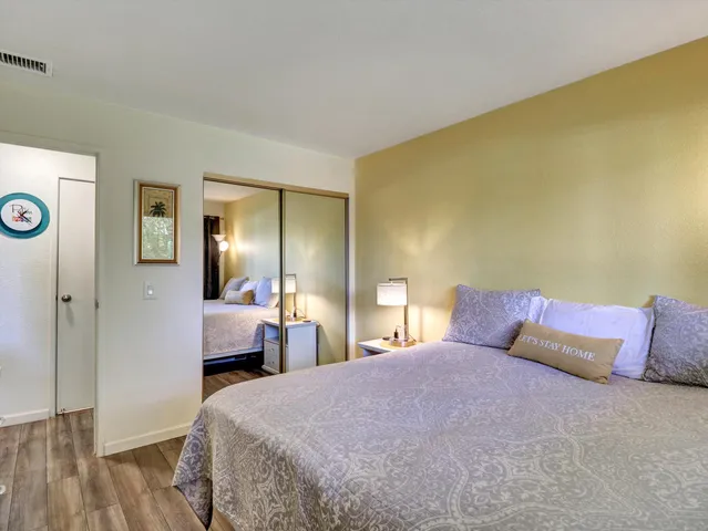 $188,000 | 470 North Villa Court, Unit 208, Palm Springs, CA 92262