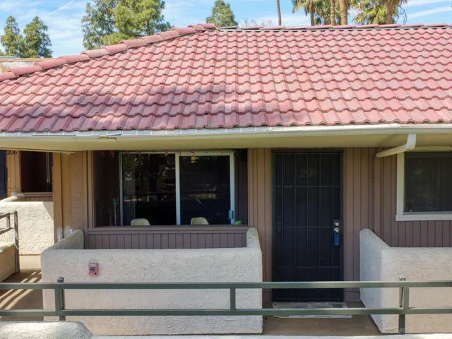 $188,000 | 470 North Villa Court, Unit 208, Palm Springs, CA 92262
