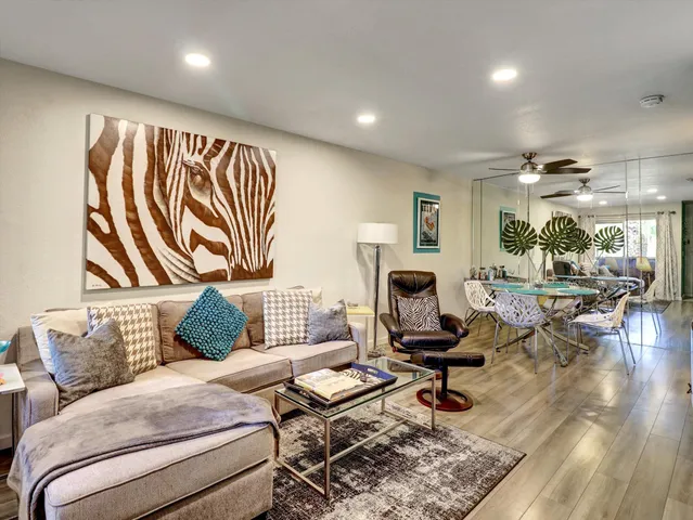 $188,000 | 470 North Villa Court, Unit 208, Palm Springs, CA 92262