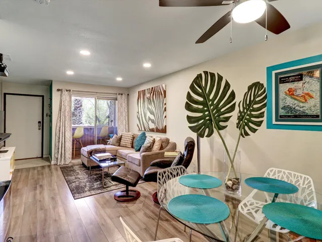$188,000 | 470 North Villa Court, Unit 208, Palm Springs, CA 92262