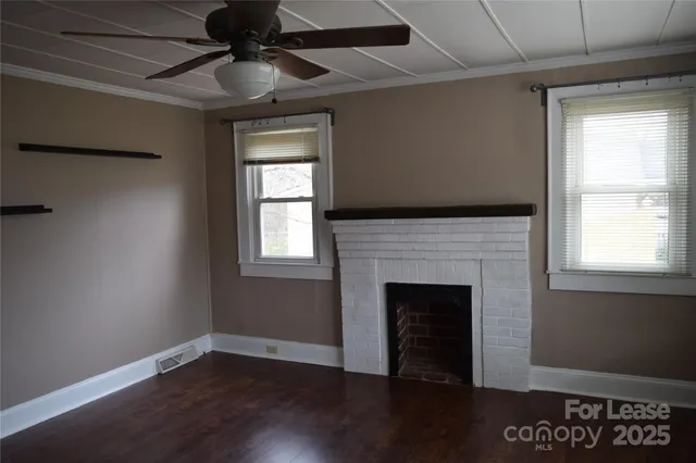 $1,200 | 148 Brookwood Avenue Northeast, Concord, NC 28025