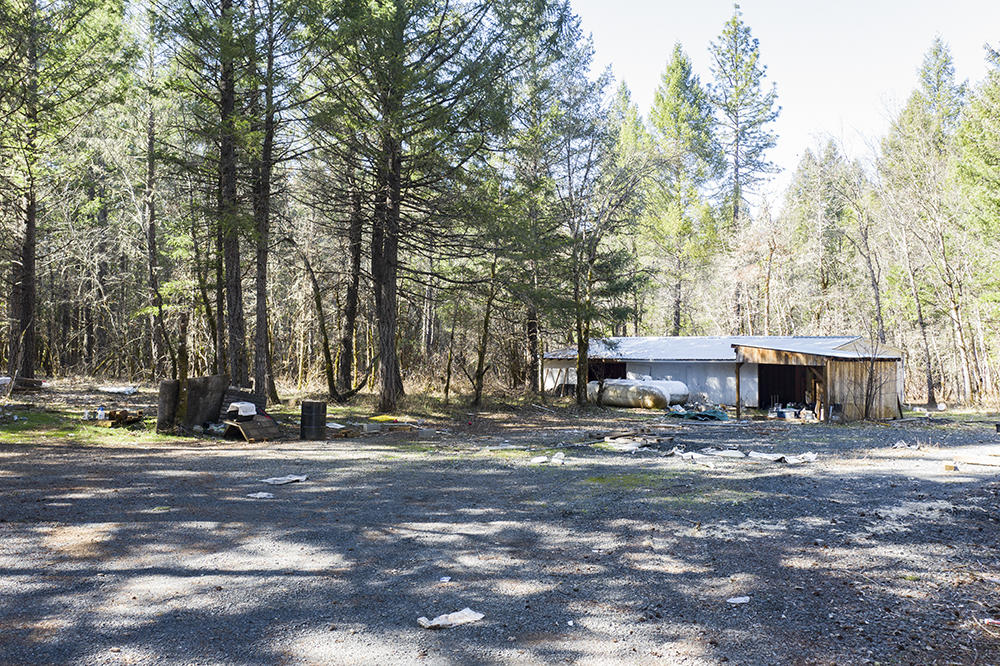 3580 Rockydale Road Cave Junction, OR 97523 - Photo 6 of 28 6