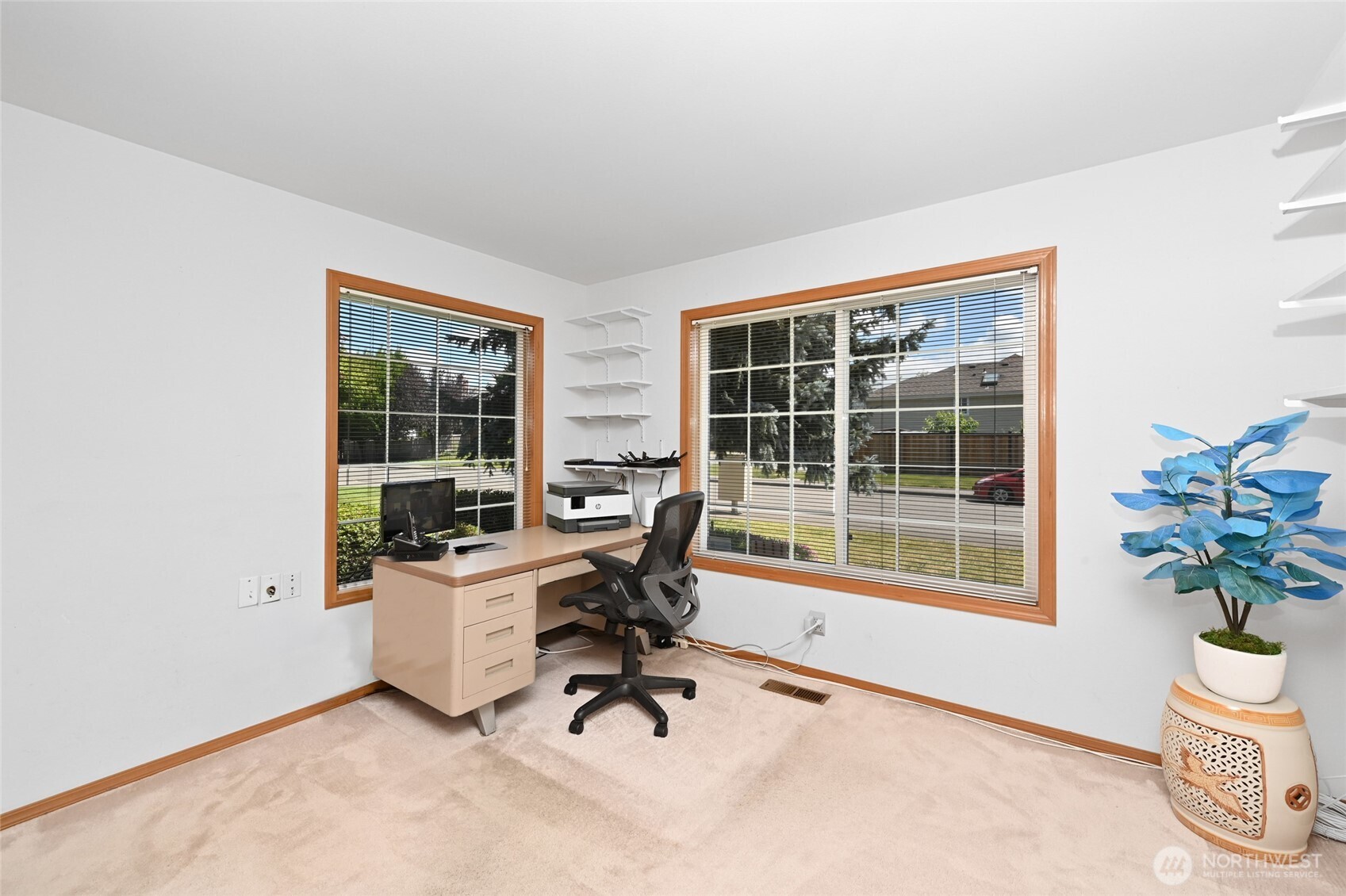 1529 Ilwaco Avenue Northeast Renton, WA 98059 - Photo 14 of 40