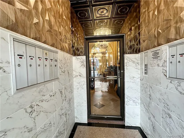 $2,675 | 153 Fifth Avenue, Unit 6, Pelham, NY 10803