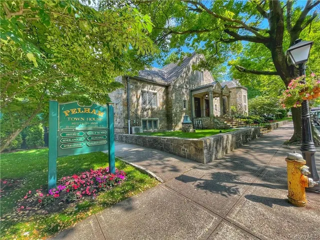 $2,675 | 153 Fifth Avenue, Unit 6, Pelham, NY 10803