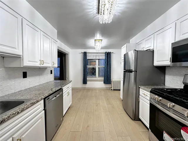 $2,675 | 153 Fifth Avenue, Unit 6, Pelham, NY 10803