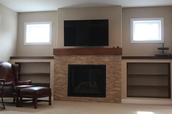 $476,500 | 533 7th Avenue Southeast, Mayville, ND 58257