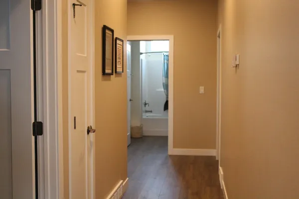 $476,500 | 533 7th Avenue Southeast, Mayville, ND 58257