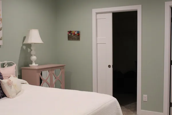 $476,500 | 533 7th Avenue Southeast, Mayville, ND 58257