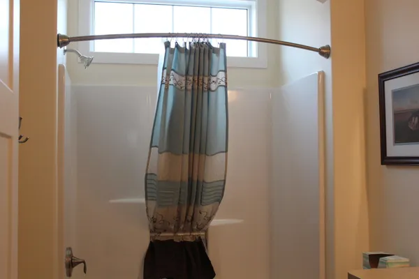 $476,500 | 533 7th Avenue Southeast, Mayville, ND 58257