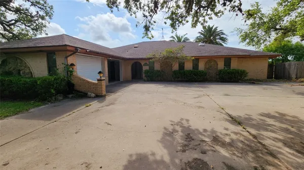 $259,000 | 2747 Chandler Place, Ingleside, TX 78362