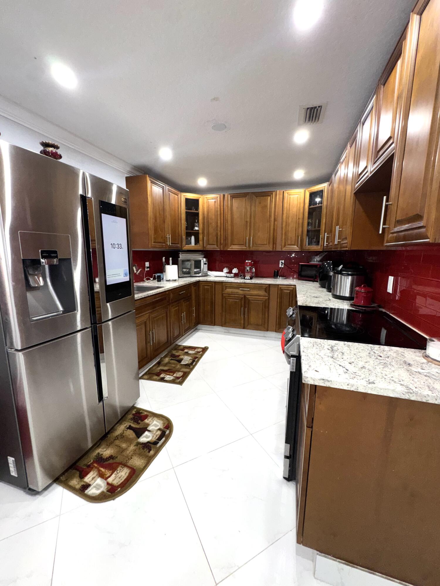 5792 Orange Road Royal Palm Estates, FL 33413 - Photo 11 of 28 IMG_7318