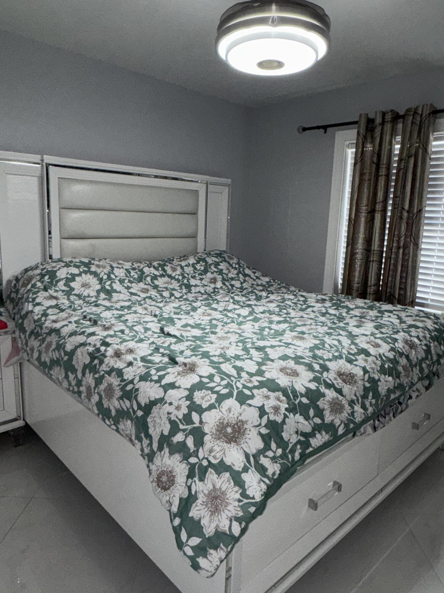 5792 Orange Road Royal Palm Estates, FL 33413 - Photo 18 of 28 IMG_7326