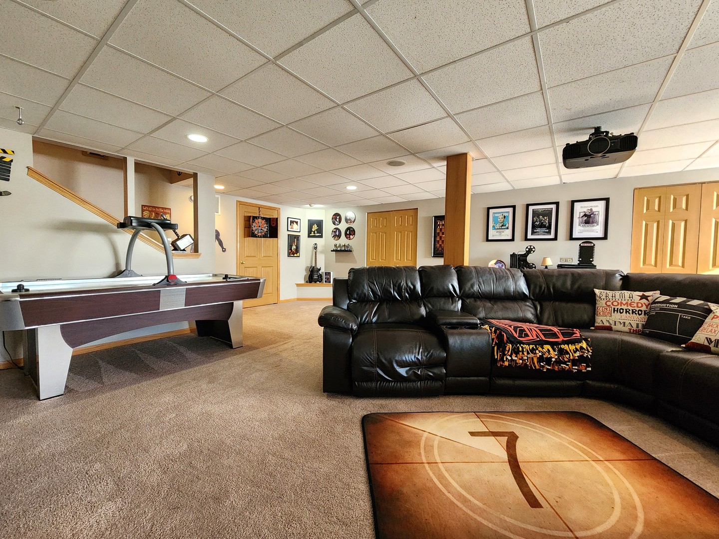 257 Grand Ridge Road, Unit 257 St. Charles, IL 60175 - Photo 54 of 65 a living room with furniture