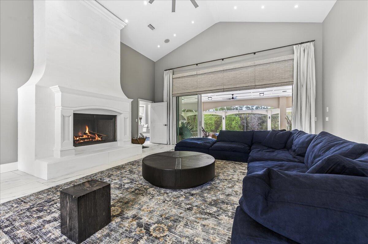 3308 Broadview Circle Crestview, FL 32539 - Photo 14 of 120 010-3308 Broadview Cir-Crestview-10