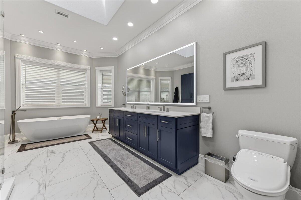 3308 Broadview Circle Crestview, FL 32539 - Photo 38 of 120 Master Bath #1