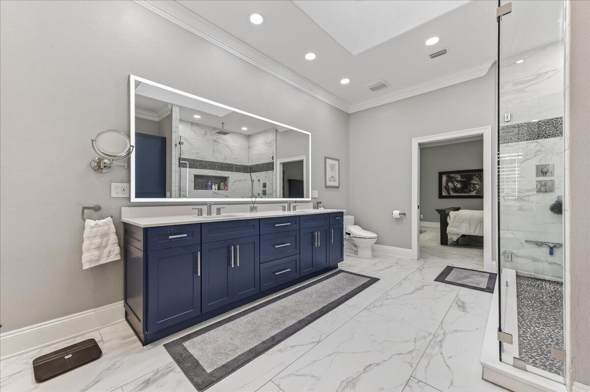 3308 Broadview Circle Crestview, FL 32539 - Photo 41 of 120 Master Bath #1