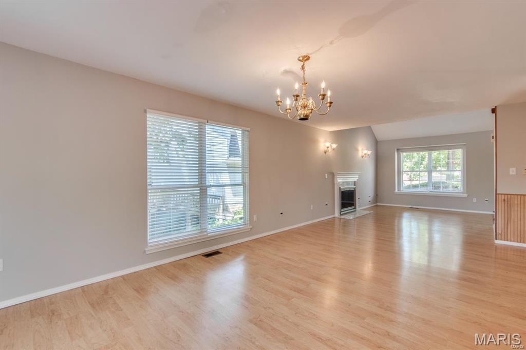 408 Arbor Spring Drive Ballwin, MO 63021 - Photo 11 of 37