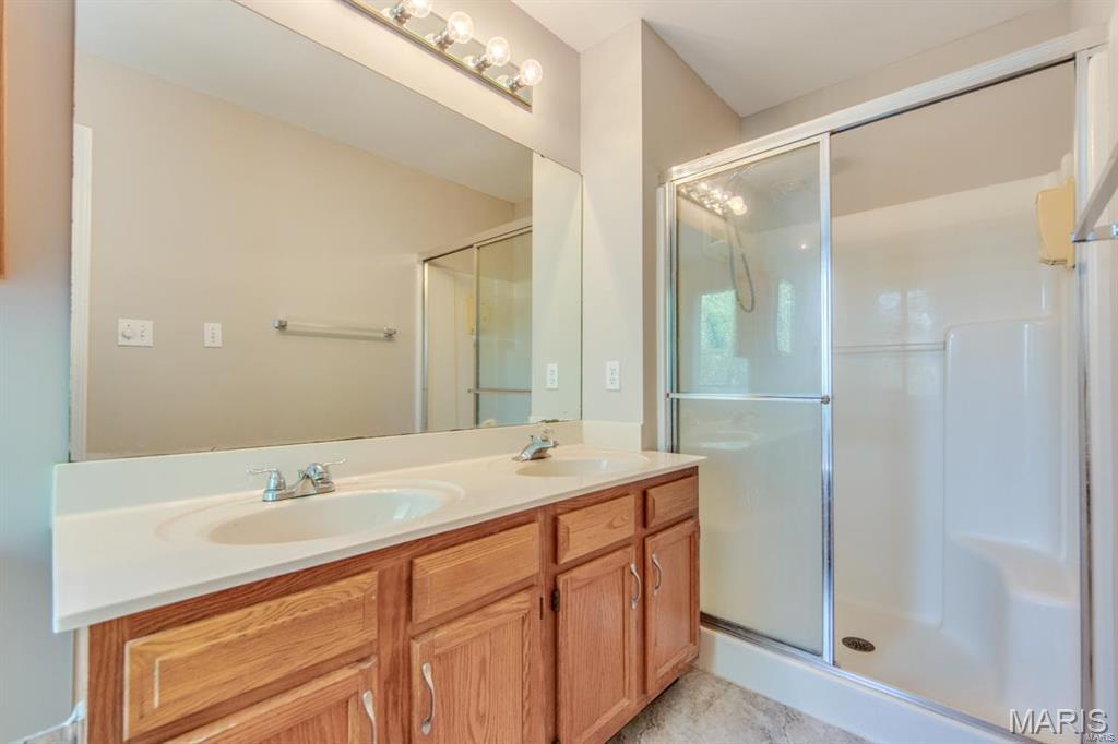 408 Arbor Spring Drive Ballwin, MO 63021 - Photo 22 of 37