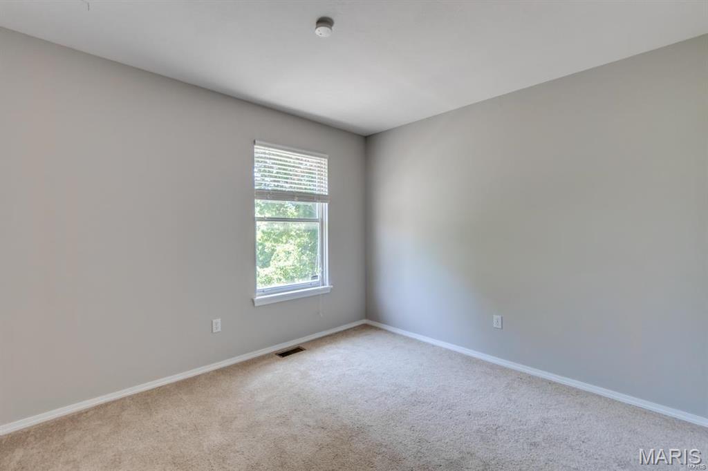 408 Arbor Spring Drive Ballwin, MO 63021 - Photo 26 of 37