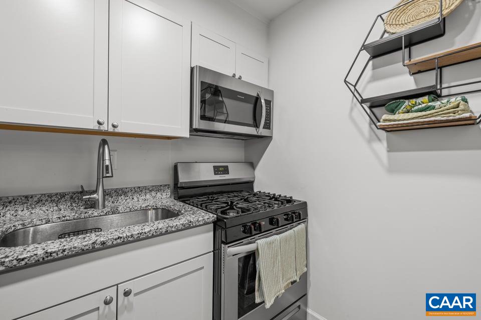 2527 Hydraulic Road, Unit 50 Charlottesville, VA 22901 - Photo 17 of 27