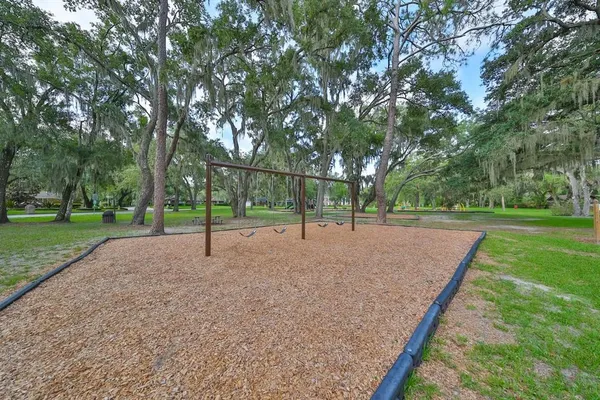 $3,999 | 817 Bannockburn Avenue, Temple Terrace, FL 33617