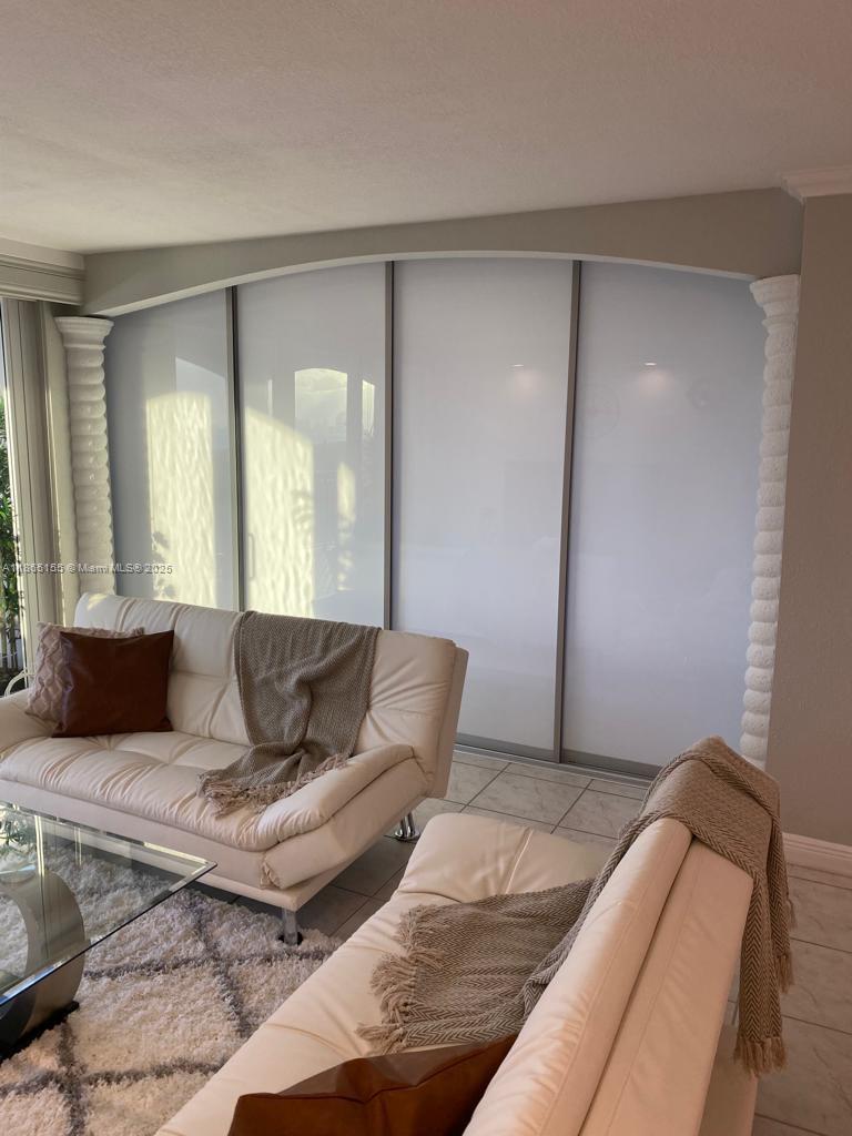 5401 Collins Avenue, Unit 1020 Miami Beach, FL 33140 - Photo 51 of 58