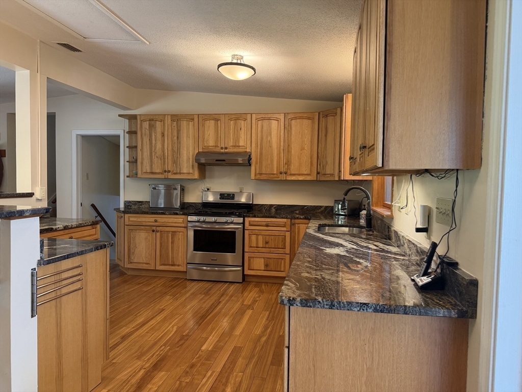 45 Olney Road Palmer, MA 01069 - Photo 10 of 42