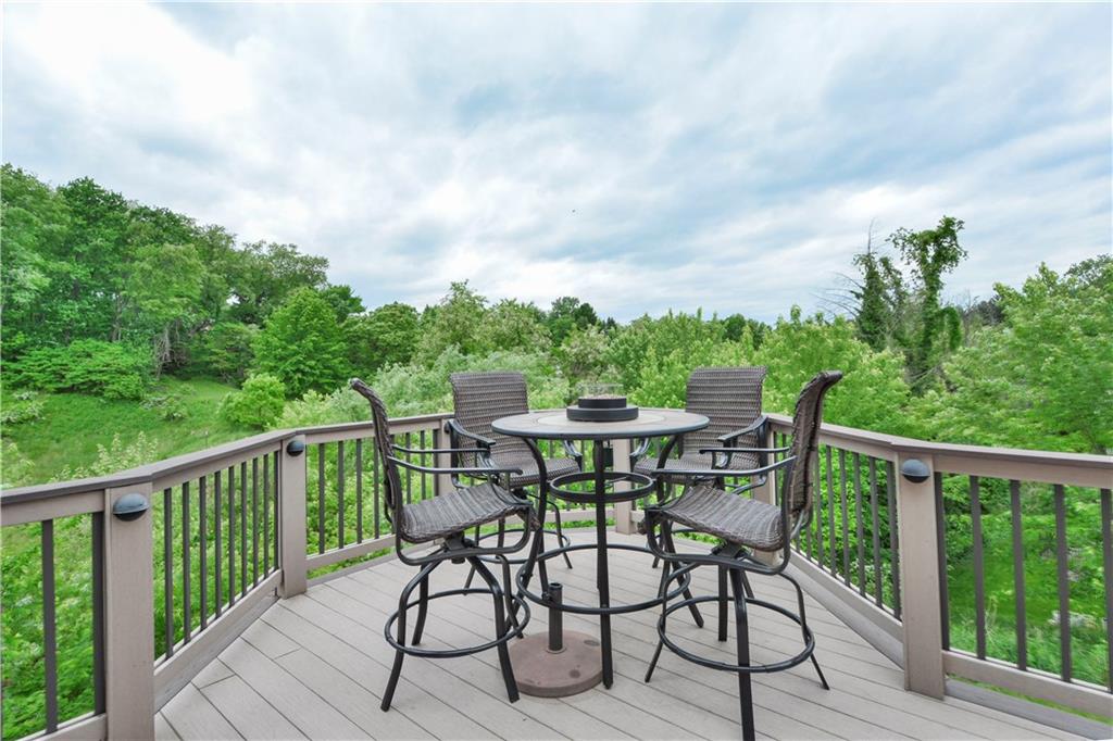 7002 Pin Oak Court McKees Rocks, PA 15136 - Photo 20 of 23