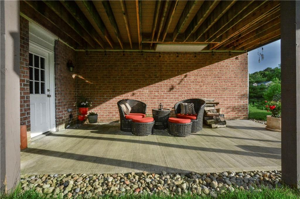 7002 Pin Oak Court McKees Rocks, PA 15136 - Photo 21 of 23